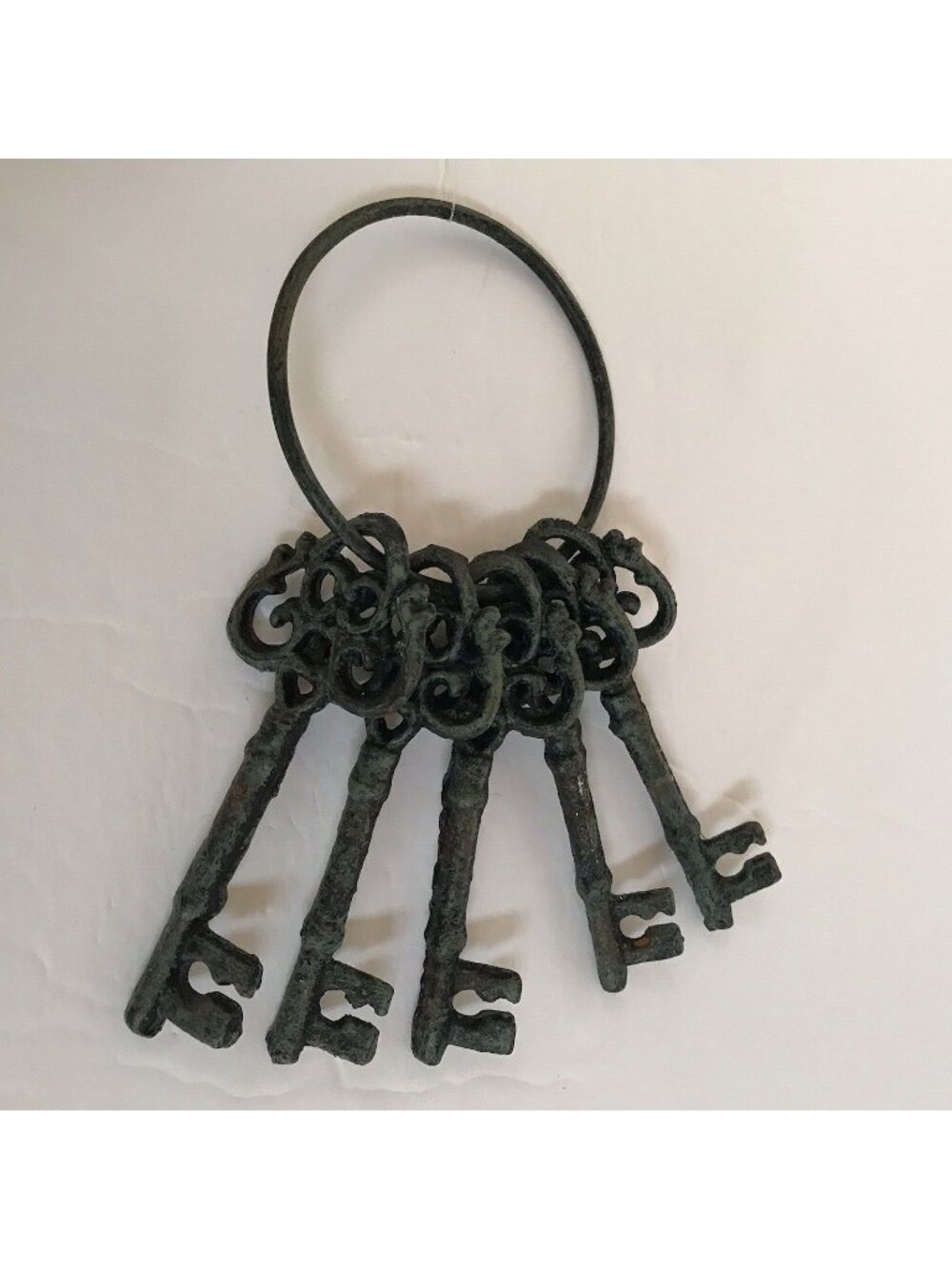 Metal Skeleton Keys Halloween Patina Iron Cottage Horror Prop Goth Victorian Art